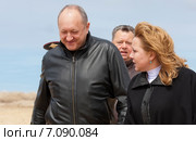 Илюхин Владимир Иванович,  Губернатор Камчатского края, Председатель Правительства Камчатского края, действительный государственный советник РФ третьего класса, кандидат экономических наук, награжден медалью ордена "За заслуги перед Отечеством" II степени. Арнацкая Светлана Васильевна, глава администрации Алеутского района, Невзоров Борис Александрович, член Совета Федерации Федерального Собрания Российской Федерации от Камчатского края - представитель в Совете Федерации Федерального Собрания Российской Федерации от исполнительного органа государственной власти Камчатского края (на заднем плане) (2011 год). Редакционное фото, фотограф Дмитрий УТКИН / Фотобанк Лори