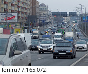 Автомобильная пробка на Третьем транспортном кольце (2015 год). Редакционное фото, фотограф Александр Замараев / Фотобанк Лори