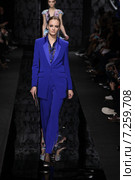 NEW YORK, NY - FEBRUARY 15: Model Daria Strokous walk the runway at the Diane Von Furstenberg fashion show during MBFW Fall 2015 at Spring Studios on February 15, 2015 in NYC. Редакционное фото, фотограф Anton Oparin / Фотобанк Лори