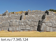 peru - sacsayhuamán (also known as saksaq waman, sacsahuaman or saxahuaman), walled complex near cusco, the former capital of the inca empire.Peru, Cuzco, Sacsayhuaman Inca ruin. Стоковое фото, агентство BE&W Photo / Фотобанк Лори
