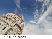 The Baptistry of the Cathedral of Pisa. Piazza dei miracoli, Pisa, Italy. Стоковое фото, агентство BE&W Photo / Фотобанк Лори