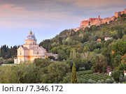 Church of San Biagio and town of Montepulciano, Tuscany, Italy, Europe. Стоковое фото, агентство BE&W Photo / Фотобанк Лори