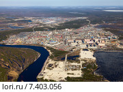 Вид сверху на город Лянтор и реку Пим (2015 год). Стоковое фото, фотограф Владимир Мельников / Фотобанк Лори