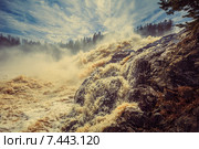 Водопад Гирвас в Карелии. Кондопожский район. Стоковое фото, фотограф Сергей Цепек / Фотобанк Лори