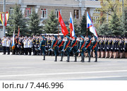 Парад Победы на Театральной площади в Ростове-на-Дону, посвященный 70-й годовщине Победы в Великой Отечественной войне (2015 год). Редакционное фото, фотограф Олег Пчелов / Фотобанк Лори