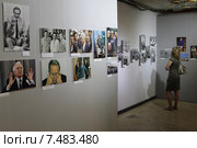 Юбилейная фотовыставка Юрия Сомова в "Фотоцентре" на Гоголевком бульваре в Москве (2015 год). Редакционное фото, фотограф Дмитрий Неумоин / Фотобанк Лори