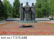 Республика Коми. Сыктывкар. Мемориал "Вечный огонь". (2015 год). Редакционное фото, фотограф Александр Тарасенков / Фотобанк Лори