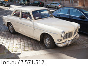Автомобиль белый Volvo Amazon 121 B12 (2015 год). Редакционное фото, фотограф EugeneSergeev / Фотобанк Лори