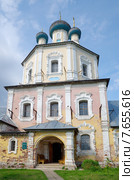 Спасо-Преображенская церковь 1756-1770гг. в селе Рогожа, Тверской области. Музей природы Селигерского края (2014 год). Редакционное фото, фотограф Елена Коромыслова / Фотобанк Лори