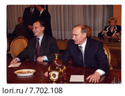 Владимир Владимирович Путин и Кириенко Сергей Владиленович. Редакционное фото, фотограф Борис Кавашкин / Фотобанк Лори
