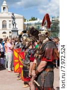 Воины военно-исторического клуба Legio V Macedonica. Павловск. Санкт-Петербург (2015 год). Редакционное фото, фотограф Сергей Афанасьев / Фотобанк Лори