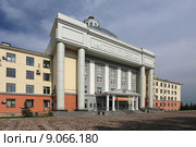 Красноярский государственный медицинский университет имени профессора В. Ф. Войно-Ясенецкого в Красноярске (2015 год). Редакционное фото, фотограф Алексей Гусев / Фотобанк Лори
