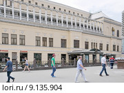 Ресторан "Прага" на Арбате в Москве (2015 год). Редакционное фото, фотограф stargal / Фотобанк Лори