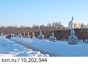 Нижний сад зимой. Ораниенбаум (Ломоносов). Санкт-Петербург (2013 год). Редакционное фото, фотограф Румянцева Наталия / Фотобанк Лори