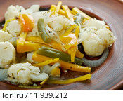 Giardiniera - маринованные овощи в уксусе. Стоковое фото, фотограф Александр Fanfo / Фотобанк Лори