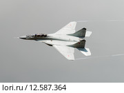 МиГ-35 - многофункциональный фронтовой истребитель. Международный авиационно-космический салон МАКС-2015. Редакционное фото, фотограф Алексей Бок / Фотобанк Лори