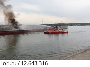 Учения Речфлота в Новосибирске (2015 год). Редакционное фото, фотограф Сергей Завражных / Фотобанк Лори