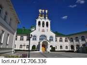 Коломна, Старо-Голутвин монастырь. Семинария (2015 год). Стоковое фото, фотограф Ирина Быстрова / Фотобанк Лори