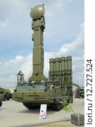 Зенитно-ракетный комплекс С-300В на Международном военно-техническом форуме "Армия-2015". Кубинка, военно-патриотический парк "Патриот" Редакционное фото, фотограф Игорь Долгов / Фотобанк Лори