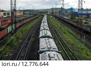 Мурманск. Грузовой поезд (2015 год). Редакционное фото, фотограф Ирина Здаронок / Фотобанк Лори