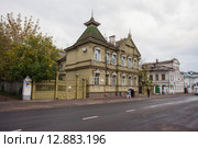 Кострома.  Деревяннный дом на ул Симоновского 14 (2015 год). Редакционное фото, фотограф Литвяк Игорь / Фотобанк Лори