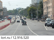 Москва, улица Стромынка летом (2015 год). Редакционное фото, фотограф Дмитрий Неумоин / Фотобанк Лори