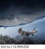 Woman under water. Стоковое фото, фотограф Sergey Nivens / Фотобанк Лори