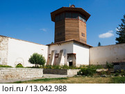 Соколиная башня (Тоган кулеси). Ханский дворец. Бахчисарай, Крым (2015 год). Редакционное фото, фотограф Александр Щепин / Фотобанк Лори