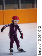 children speed skating. Стоковое фото, фотограф Benis Arapovic / PantherMedia / Фотобанк Лори