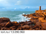 Ploumanach lighthouse. Стоковое фото, фотограф Юрий Брыкайло / Фотобанк Лори