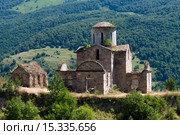 Сентинский храм в горах Карачаево-Черкесии. Стоковое фото, фотограф Алексей Бок / Фотобанк Лори