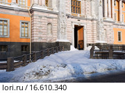 Ворота Михайловского (Инженерного) замка. Санкт-Петербург (2011 год). Редакционное фото, фотограф Александр Щепин / Фотобанк Лори