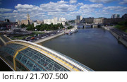 Москва в районе площади Европы. Съемка с коптера над Москвой-рекой. MTS. Редакционное видео, видеограф Евгений Ковалев / Фотобанк Лори