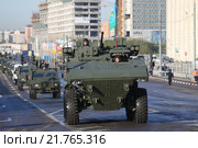 Боевая машина пехоты К-17 ВПК-7829 на унифицированной боевой платформе "Бумеранг" с флагом ВДВ (2015 год). Редакционное фото, фотограф Михеев Алексей / Фотобанк Лори