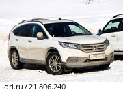 Honda CR-V (2016 год). Редакционное фото, фотограф Art Konovalov / Фотобанк Лори