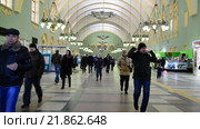 Интерьер Казанского вокзала в Москве (2016 год). Редакционное видео, видеограф Володина Ольга / Фотобанк Лори