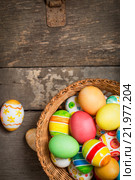 Easter eggs in the basket. Стоковое фото, фотограф Типляшина Евгения / Фотобанк Лори