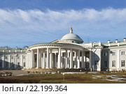 НИИ скорой помощи им. Н. В. Склифосовского весной (2016 год). Стоковое фото, фотограф Валерия Попова / Фотобанк Лори