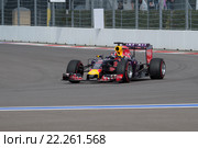 Гран-при России «Формулы 1» 2015. Квалификация. Даниил Квят. Команда Infiniti Red Bull. 2015 Russian Grand Prix Formula 1. Qualifying. Daniil Kvyat. Infiniti Red Bull Racing. Редакционное фото, фотограф Екатерина Лызлова / Фотобанк Лори
