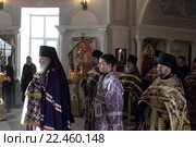 Празднование 500-летия со дня преставления святителя Серапиона в храме Покрова Пресвятой Богородицы, город Балашиха (2016 год). Редакционное фото, фотограф Дмитрий Неумоин / Фотобанк Лори
