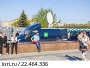 Машина НТВ на Поклонной горе 9 мая (2014 год). Редакционное фото, фотограф Алёшина Оксана / Фотобанк Лори