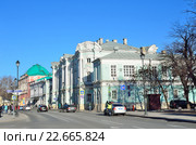 Москва, улица Покровка, усадьба Апраксиных-Трубецких, главный дом, 18 век. Редакционное фото, фотограф Овчинникова Ирина / Фотобанк Лори