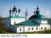 Храм Параскевы Пятницы и Входоиерусалимский храм, Суздаль, Золотое кольцо России (2016 год). Стоковое фото, фотограф Ирина Смирнова / Фотобанк Лори