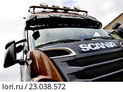 Грузовик Scania Black Amber, ограниченный выпуск (2016 год). Редакционное фото, фотограф Владимир Кошарев / Фотобанк Лори