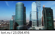 Небоскребы Москва-Сити с высоты (2016 год). Редакционное видео, видеограф Попов Евгений / Фотобанк Лори