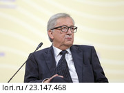 Председатель Европейской комиссии Жан-Клод Юнкер (Jean-Claude Juncker) на Петербургском международном экономическом форуме ПМЭФ-2016. Редакционное фото, фотограф Игорь Долгов / Фотобанк Лори