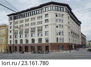 Москва, улица Рождественка, дом 1 с1. Штаб-квартира министерства транспорта Российской Федерации (2016 год). Редакционное фото, фотограф Елена Коромыслова / Фотобанк Лори