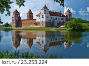 Европа, Беларусь: Мирский замок (2014 год). Стоковое фото, фотограф Писаревский Владислав / Фотобанк Лори