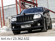 Jeep Grand Cherokee SRT-8 (2016 год). Редакционное фото, фотограф Art Konovalov / Фотобанк Лори