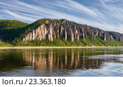Ленские столбы, берег реки Лены, Якутия (2011 год). Редакционное фото, фотограф Victoria Ivanova / Фотобанк Лори